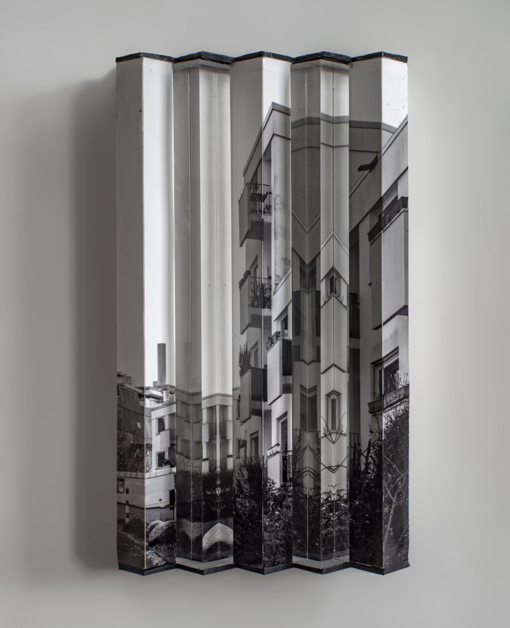 <p>ALEXANDER LEVY · <em>Gallery Openings</em></p>
<p> </p>
<p>Sinta Werner,
<em>Einfassung des Blicks I</em>, 2023, Courtesy of the artist and alexander levy</p>