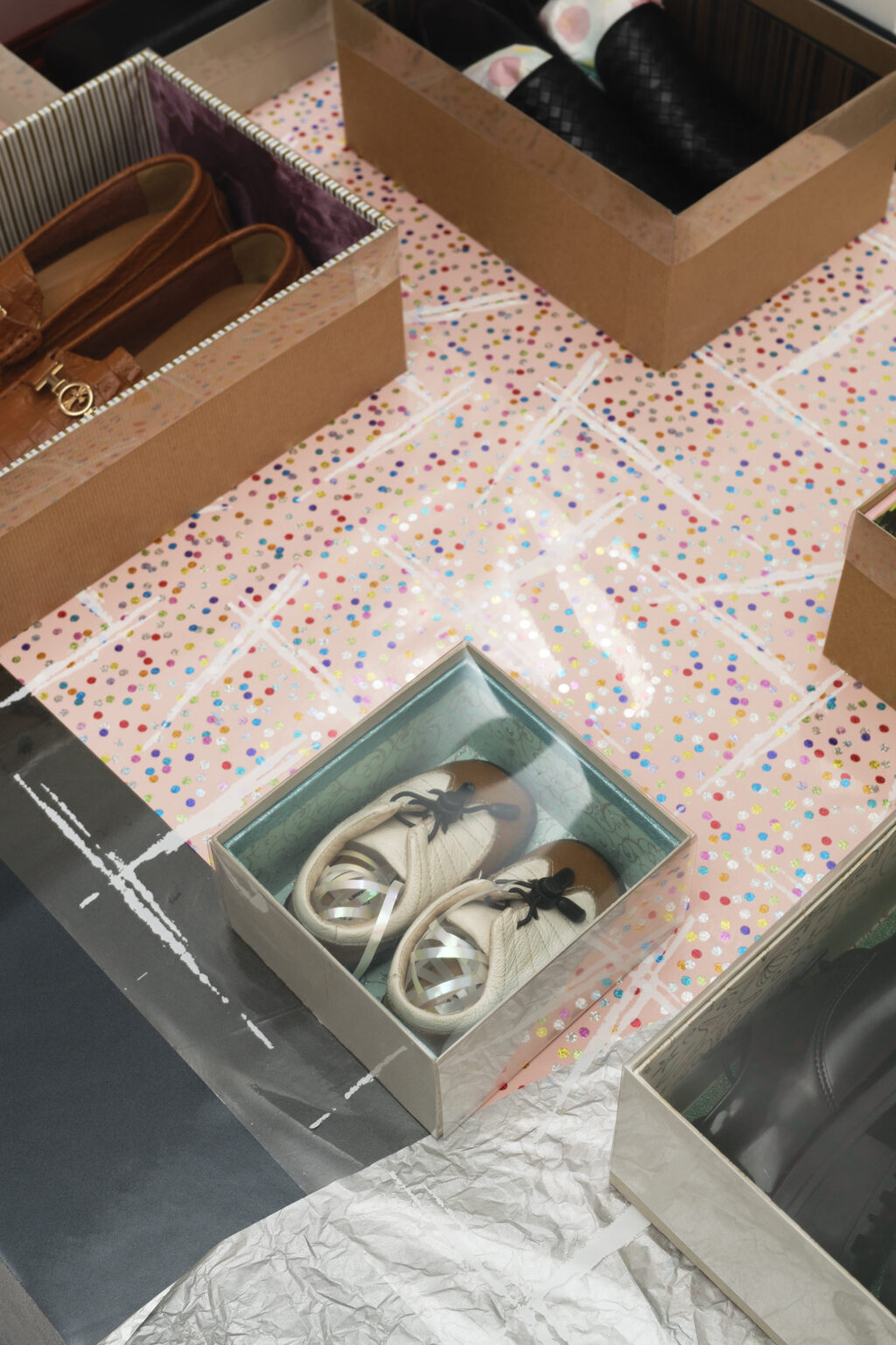 <p>MEHDI CHOUAKRI BERLIN · <em>Gallery Openings</em></p>
<p> </p>
<p>Liz Magor, <em>Xhilaration</em>, Detail, 2019 Courtesy the artist/ die Künstlerin & Marcelle Alix, Paris, Photo: Aurélien Mole</p>