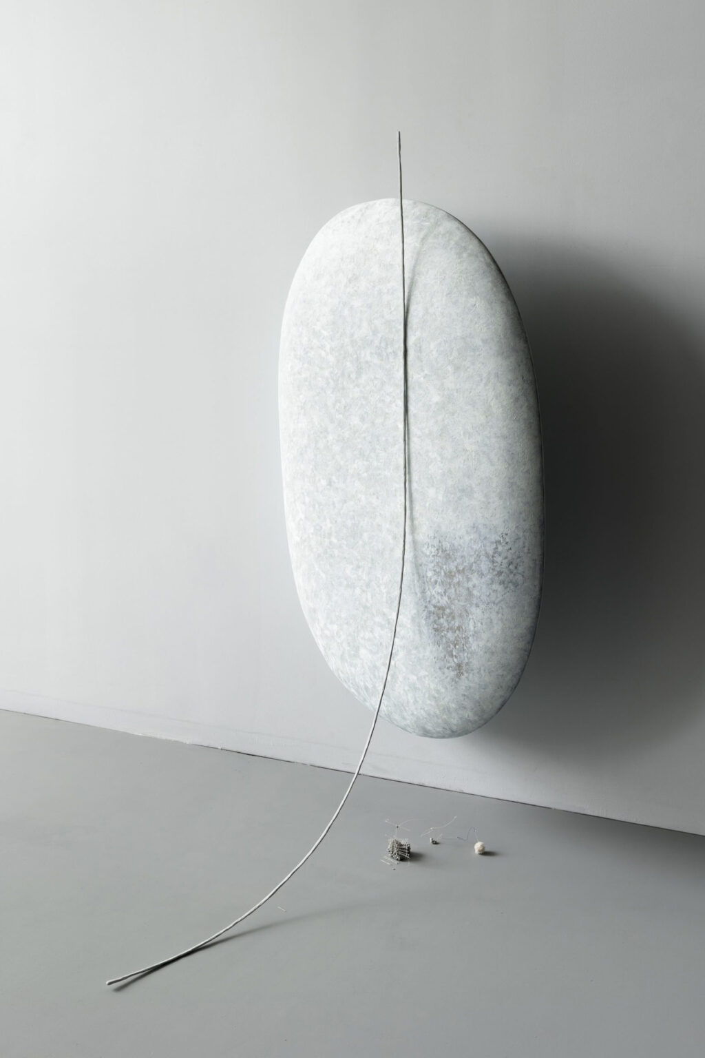 <p>TRAUTWEIN HERLETH</p>
<p>&nbsp;</p>
<p>Stella Zhong, Trust the High Altitude, 2025. Epoxy-clay, wire, oil paint, aqua-resin, plaster, wood, foam, thread, 152.4 × 75 × 101.5 cm. Courtesy of the artist and Trautwein Herleth, Berlin.</p>
